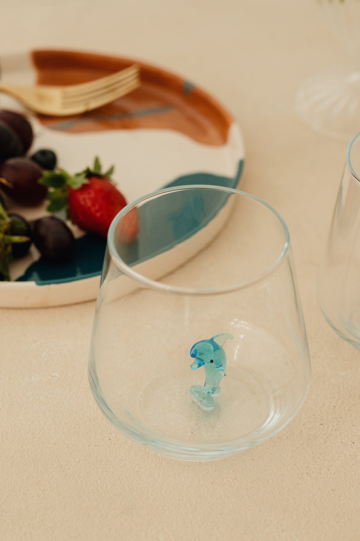 Dolphin Glass